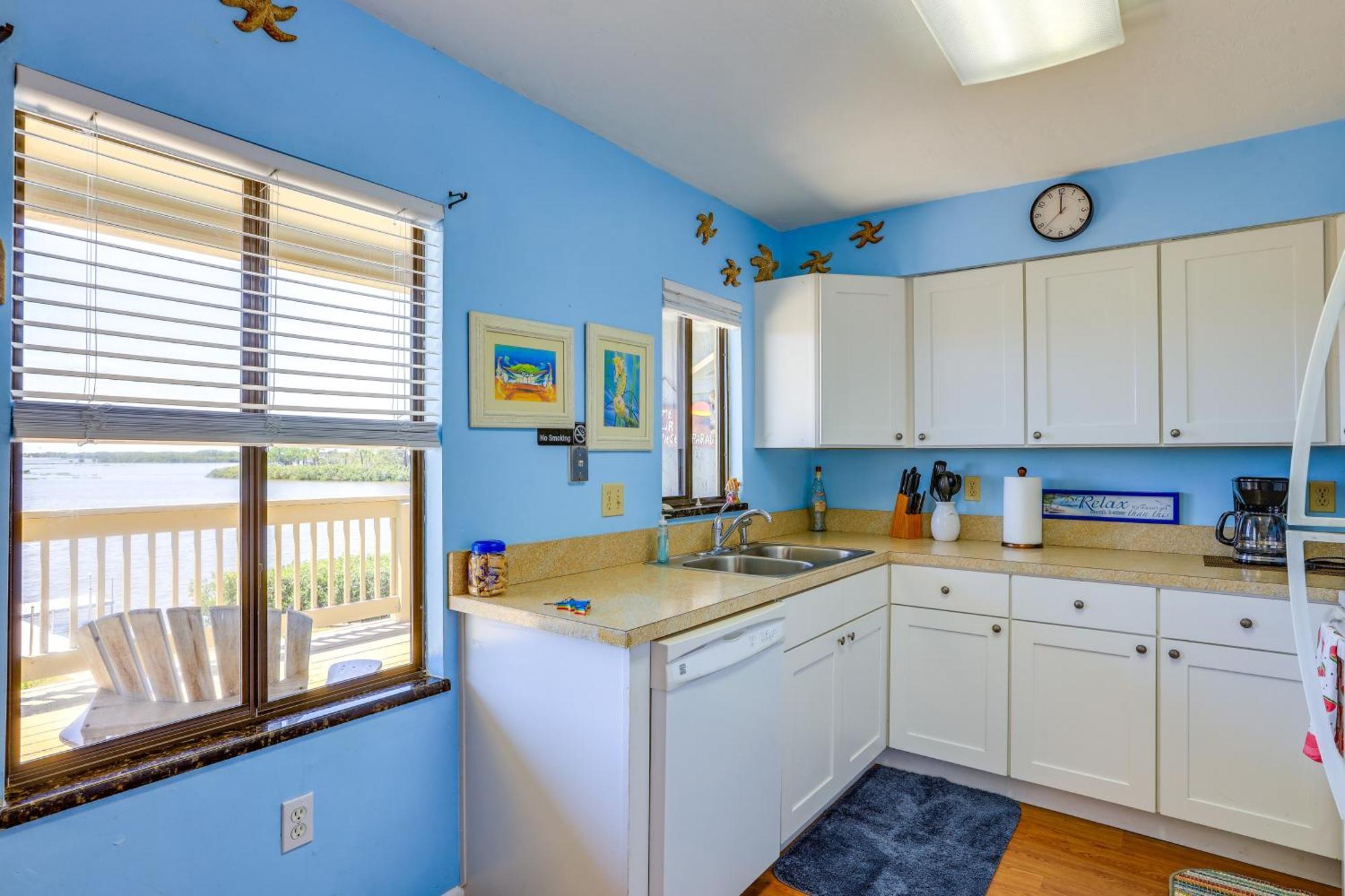 Waterfront Duplex With Dock And Views Near Town! Villa Cedar Key Exterior photo