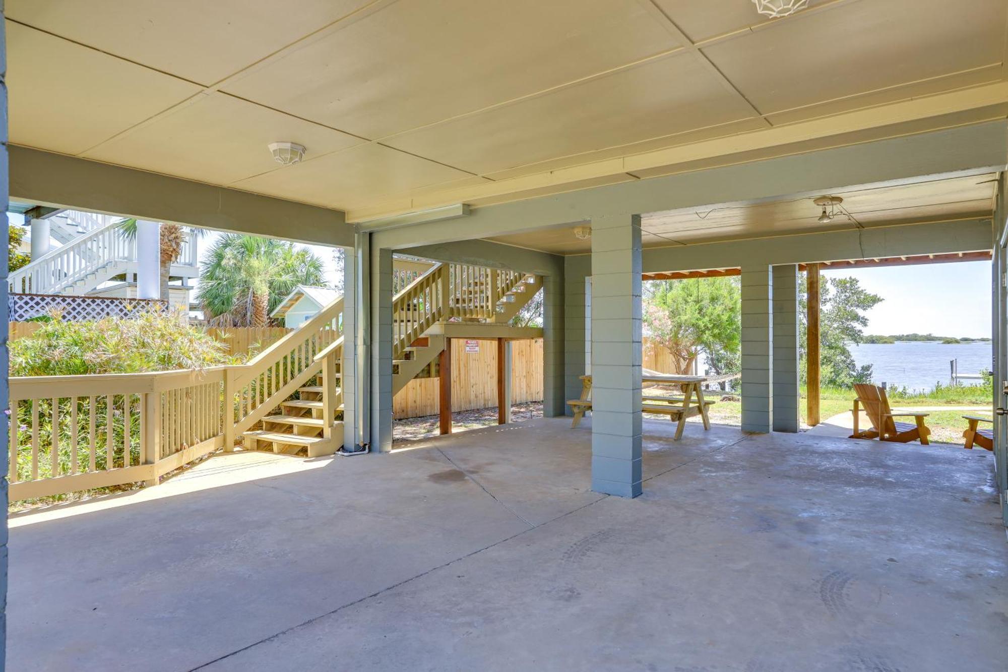Waterfront Duplex With Dock And Views Near Town! Villa Cedar Key Exterior photo