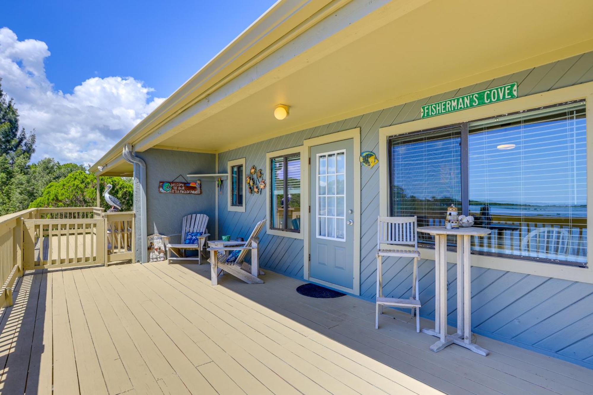 Waterfront Duplex With Dock And Views Near Town! Villa Cedar Key Exterior photo